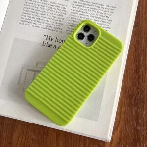 For iPhone 14 Stripe Pattern Cooling TPU Phone Case(Green)